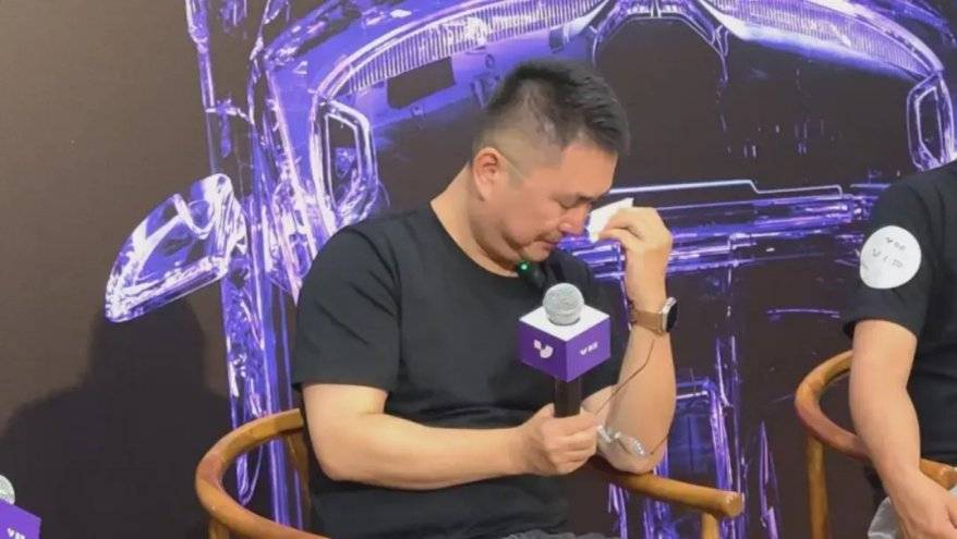 都是裁员<strong></p>
<p>币币通交易平台</strong>，极越CEO夏一平被围堵，为何丁磊却能“体面”离场？