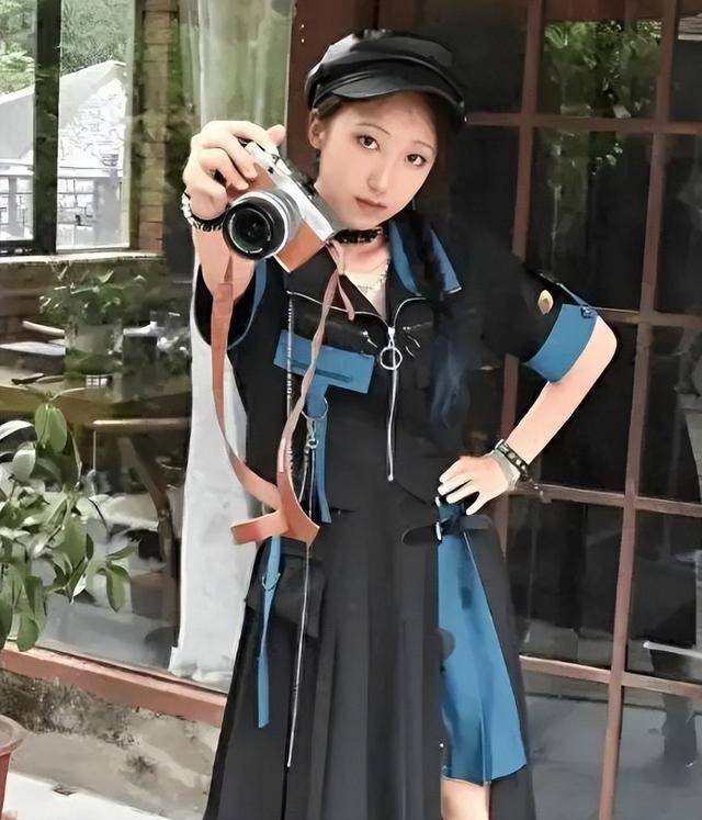 17岁少女神似林黛玉<strong></p>
<p>币币通交易平台</strong>，艺考惊艳评委，网友惊呼：陈晓旭重生！