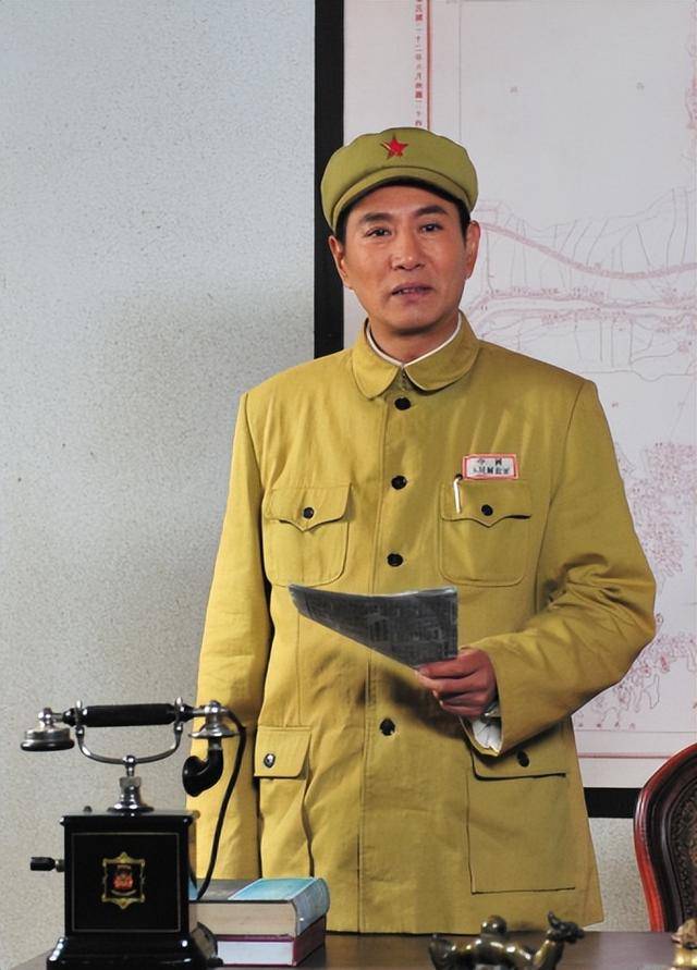“坏人专业户”姚刚：一生无妻无子<strong></p>
<p>币网交易平台</strong>，如今53岁在千万豪宅一个人住