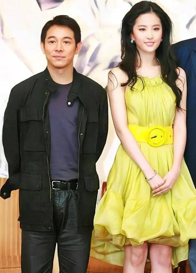 李连杰:后事一切从简<strong></p>
<p>数字虚拟资产货币交易平台</strong>，不用立碑也不用办丧事，树葬海葬都可以