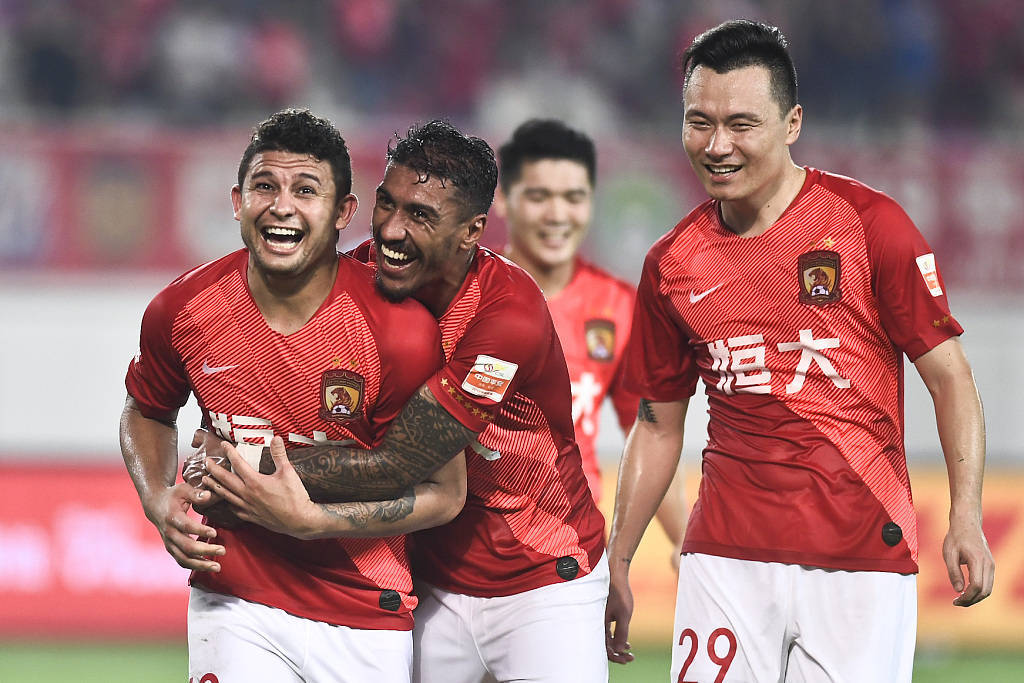 潘伟力：郜林在深圳的大合同被欠<strong></p>
<p>安币交易平台</strong>了一半 咱也都别仇富别道德绑架