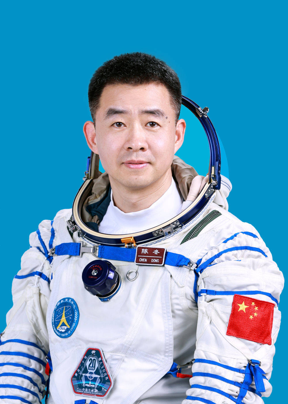 神二十乘组简历来了！有航天员三入太空<strong></p>
<p>exx交易平台怎么样</strong>，还有一位神秘“乘客”