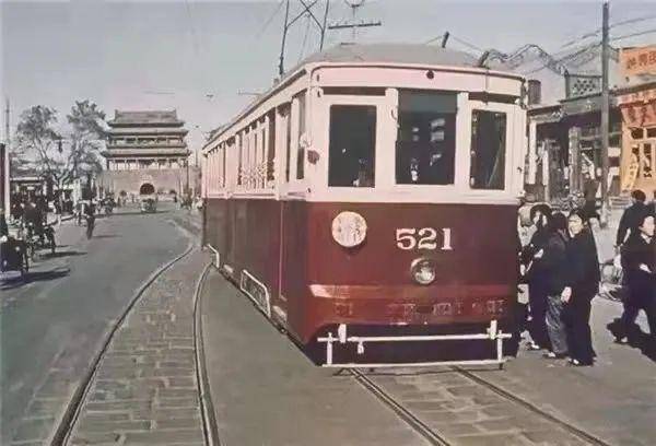 “90后”北京小伙<strong></p>
<p>双子星平台</strong>，6年时间从故纸堆找回北京有轨电车