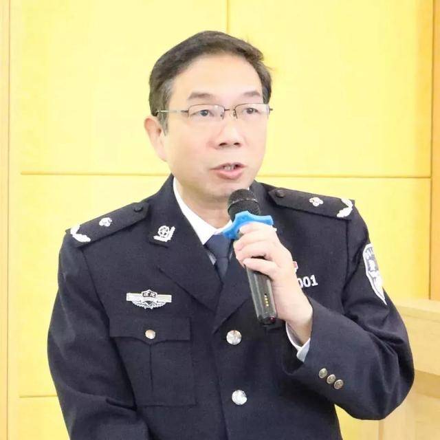 黄文墙<strong></p>
<p>韩国币币</strong>，任上被查