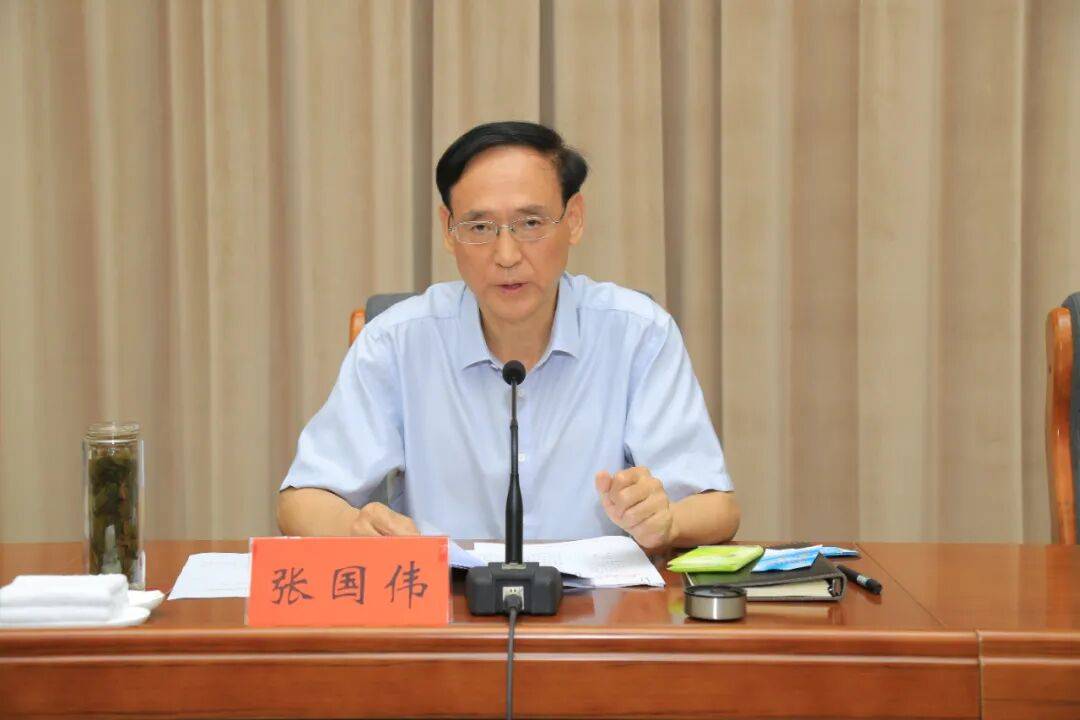 河南通报：正厅级张国伟<strong></p>
<p>巧币</strong>，主动投案