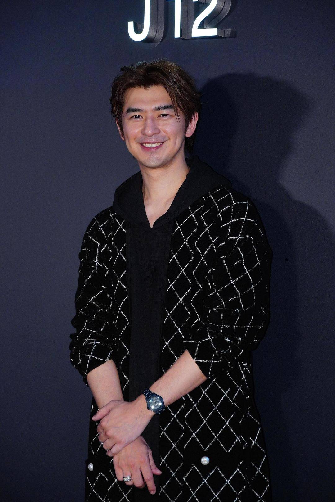 修杰楷、陈柏霖等艺人被拘提<strong></p>
<p>币聪</strong>，贾静雯回应：小孩受到惊吓