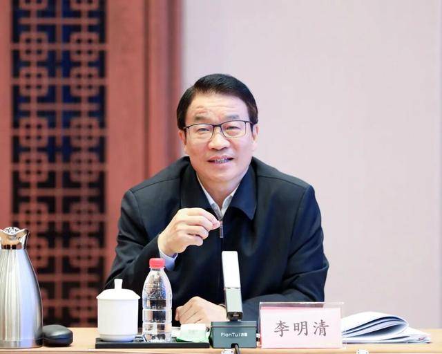 中央批准<strong></p>
<p>福币价格</strong>,陈新武、张伟履新职