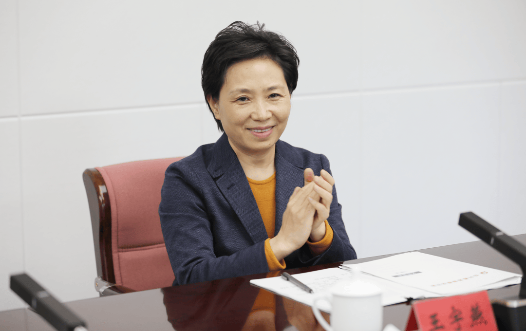 王宇燕<strong></p>
<p>德币</strong>,已任中华全国供销合作总社理事会主任