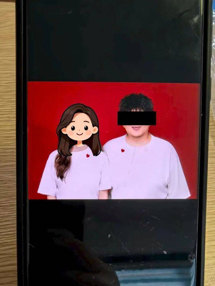 事发上海！女子崩溃“他昨晚还在我家吃饭”<strong></p>
<p>电子币</strong>，聊天记录曝光诈骗细节