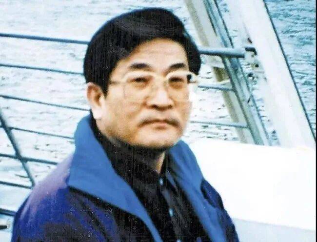 台军接收“隐形的战机”<strong></p>
<p>特币</strong>，退又退不掉！