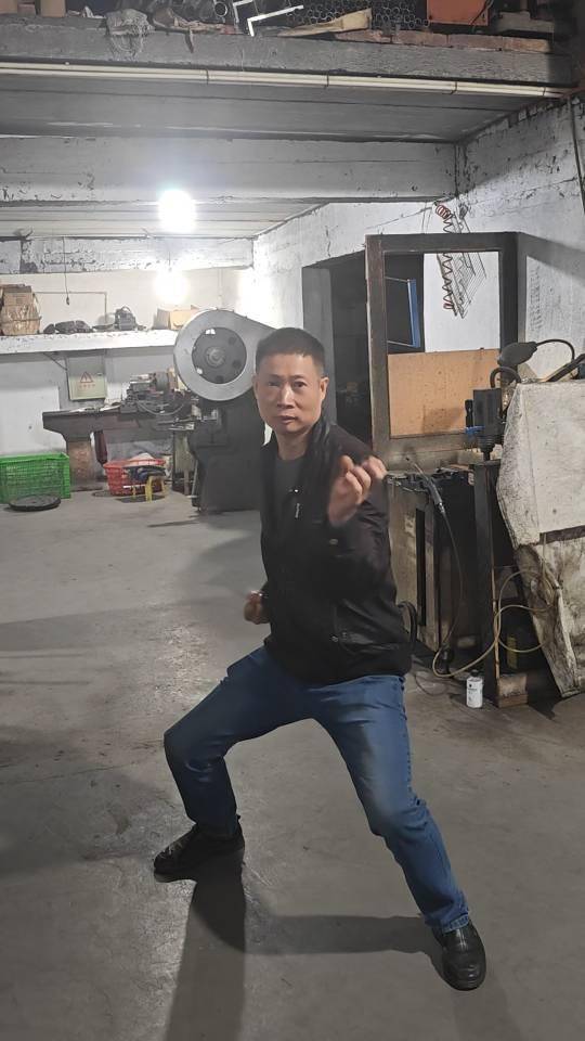 “传家锅”工厂账号粉丝已超260万<strong></p>
<p>客币</strong>,厂家:暂无直播带货的打算