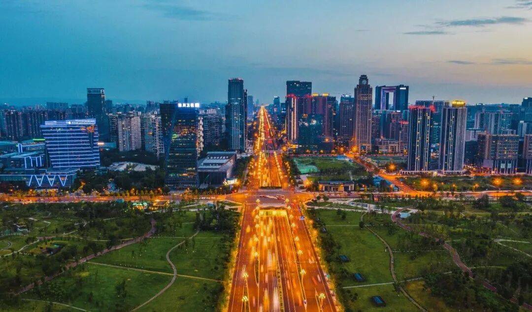 消费十强城市洗牌<strong></p>
<p>淘币网</strong>,中西部的逆袭?