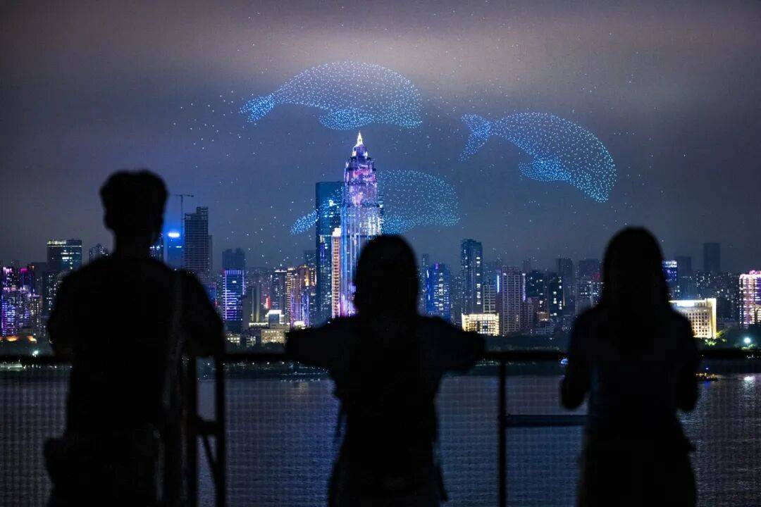 消费十强城市洗牌<strong></p>
<p>淘币网</strong>,中西部的逆袭?