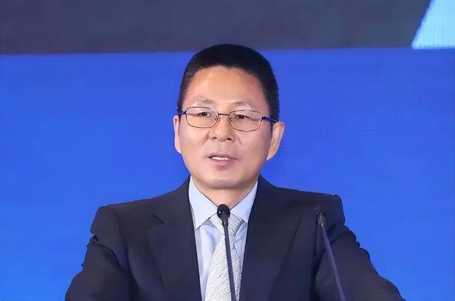 中央候补委员方红卫任上落马!上周<strong></p>
<p>币根网</strong>,中央批准开除3“虎”党籍