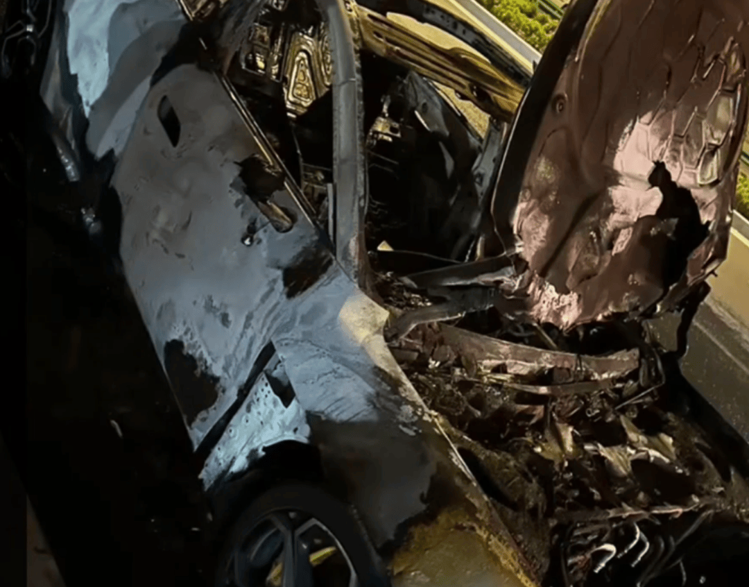 一小米SU7事故后突然起火<strong></p>
<p>买币流程</strong>，知情人：刚到维修店下拖车就自燃了，烧了二三十分钟