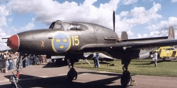 仅一千万人的北欧小国<strong></p>
<p>芬币</strong>，二战坚持中立，至今让对手不敢入侵