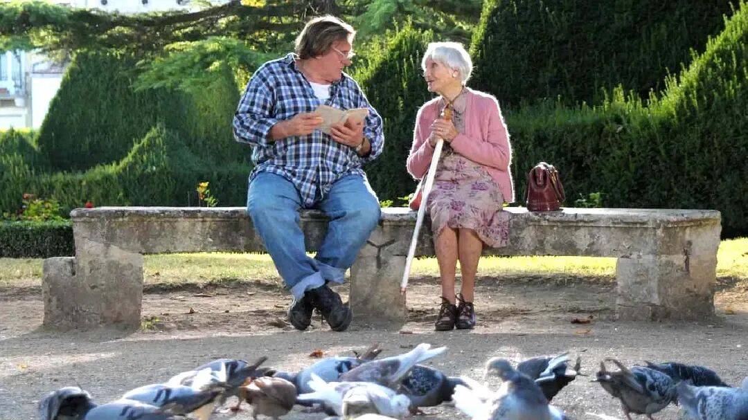 第一批丁克老后<strong></p>
<p>虚拟币买就跌</strong>,“伴侣能陪一程,但最后都要靠自己”