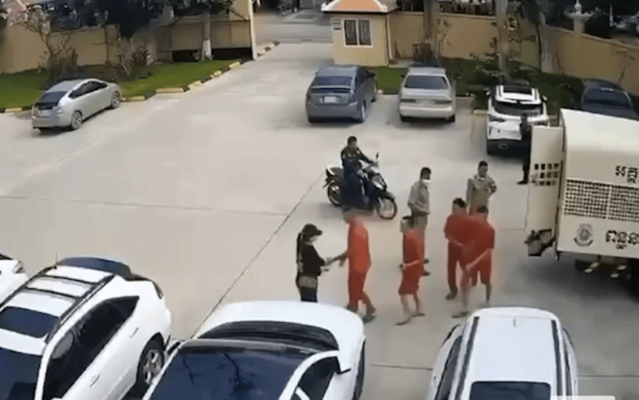 柬埔寨持枪劫囚案仍有一人在逃<strong></p>
<p>NGS虚拟币</strong>,“大嫂”等被控杀人罪等多项重罪