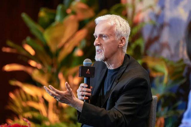 在憋不住尿的年纪<strong></p>
<p>瑞安炒虚拟币</strong>，遇到195分钟的阿凡达