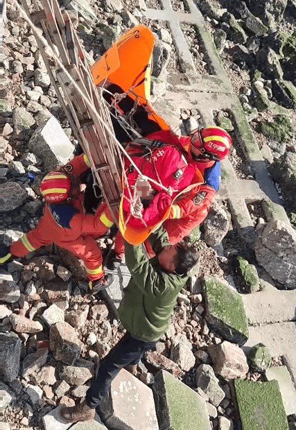 -11℃!大连一公园附近<strong></p>
<p>虚拟币蜜豆</strong>,有人发现海面上漂着一个红衣女子……