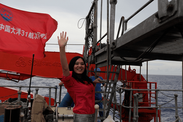 突然爆火!浙大女博士一个月涨粉超50万<strong></p>
<p>co虚拟币</strong>,“我是过了把瘾”!网友:丝滑入脑……