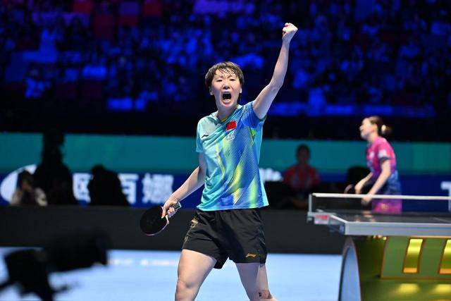 苦战胜削球好手 王曼昱国际赛场首次触发轮换发球